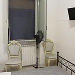 La Vela 3* פורורה